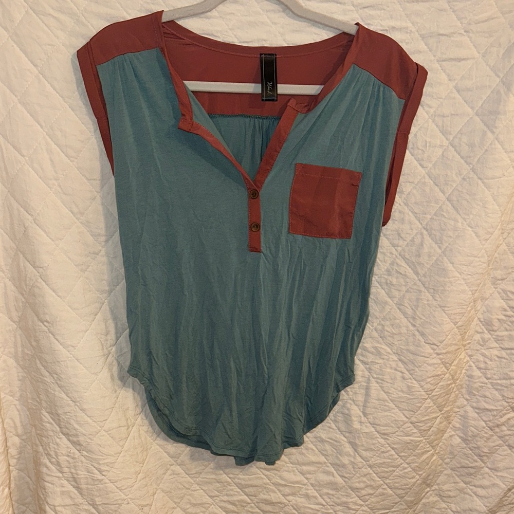Wish Teal and Rust Henley-Style Women's Blouse (S)